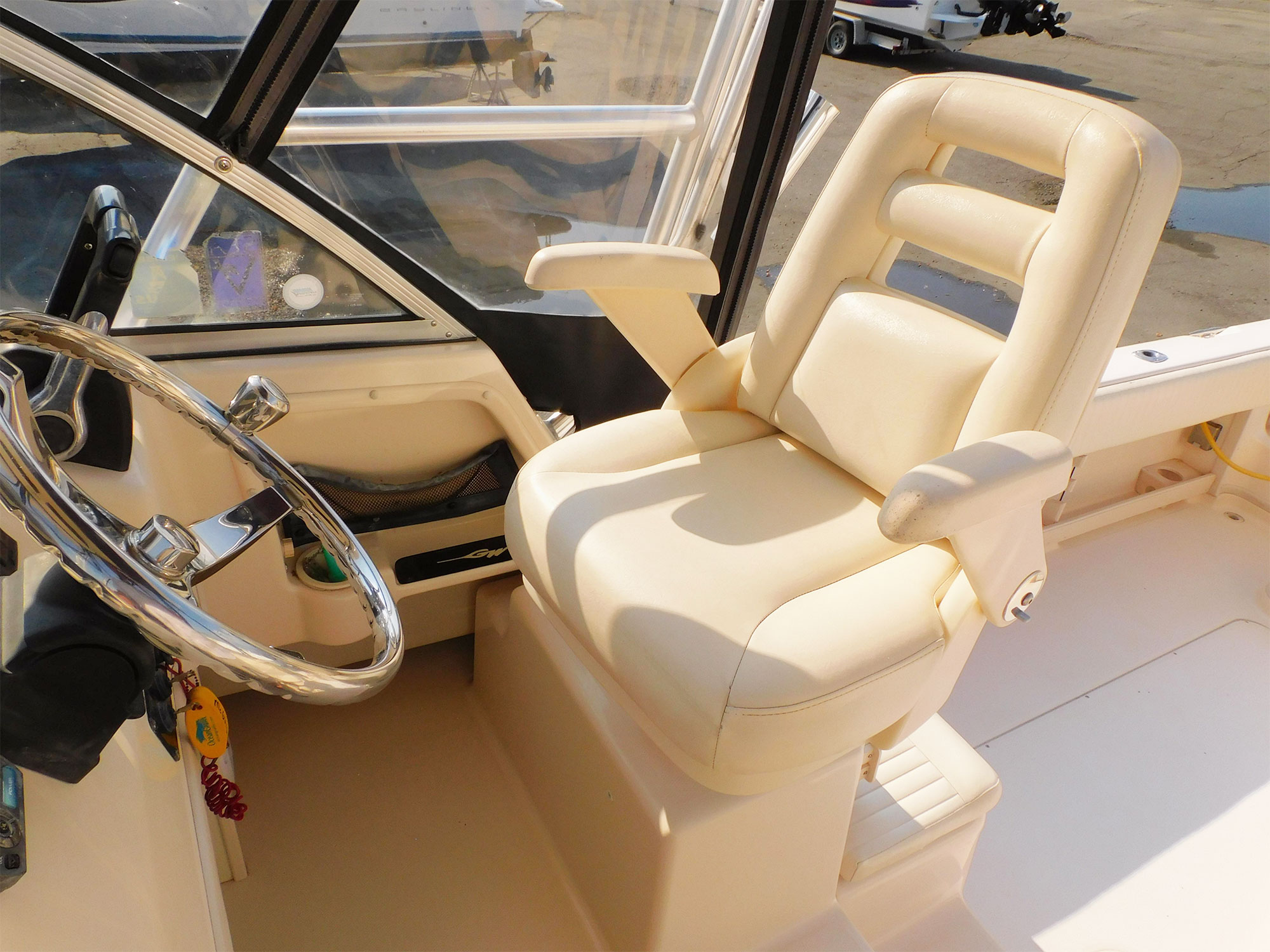 Pompanette Premier Helm Seat - Seat with Slider - T2005-W
