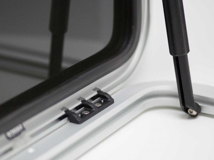 Gallery_Bomar_APSeries_DeckHatches09
