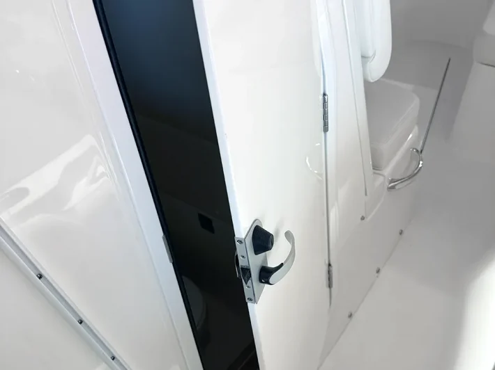 MP Door SouthCo Latch, Head Door Opened